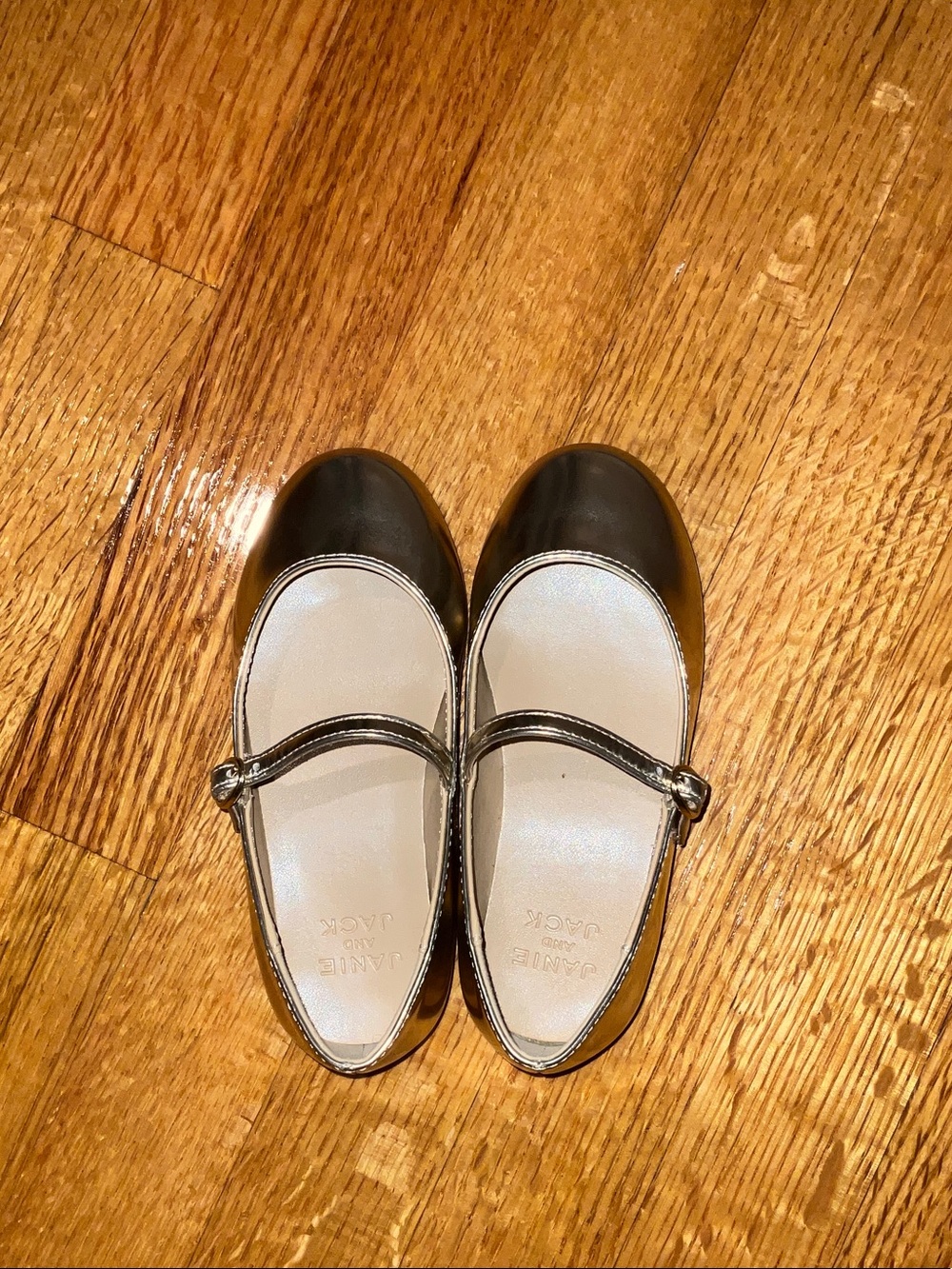 NWOT Janie and Jack Girls' Gold Patent Mary Jane Shoes
